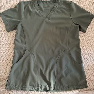 Matrix by Maevn Olive Grene Scrub Set